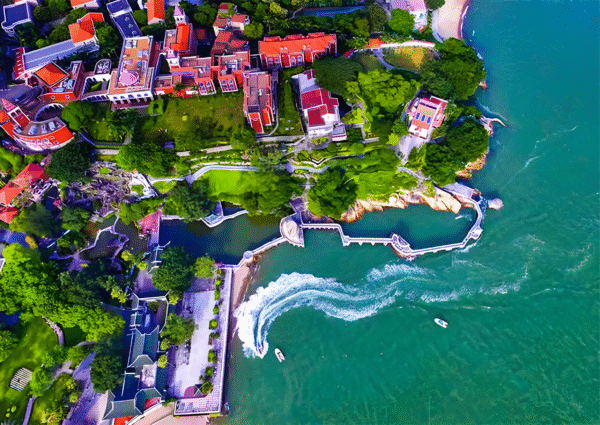 Waves of Xiamen: The Coastal Charm of China