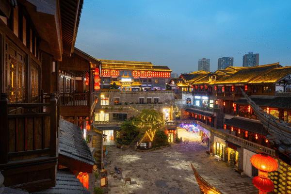 Captivating Charms of China: Chengdu & Chongqing Experience