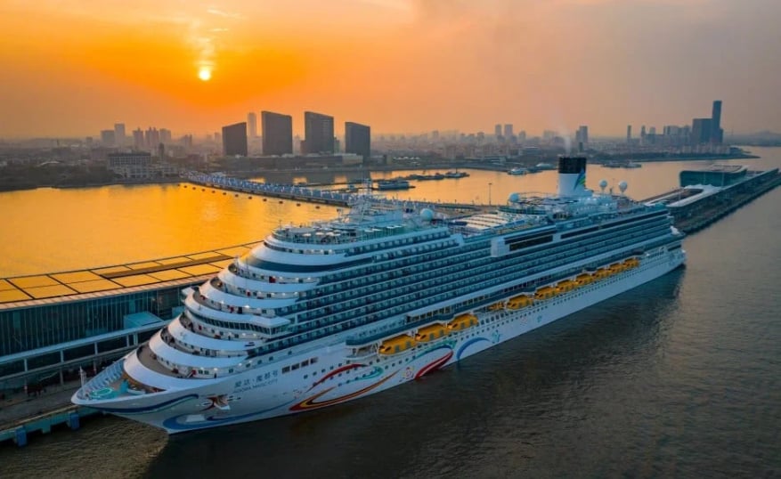 Lights of Shanghai, Wonders of Jeju, Flavors of Nagasaki!