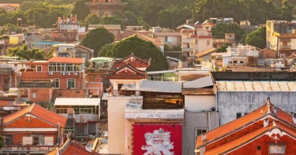 Waves of Xiamen: The Coastal Charm of China